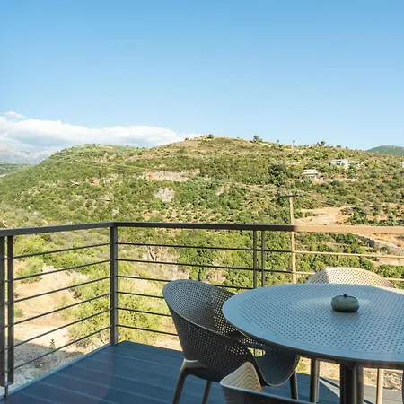 Nodeas Villa *
